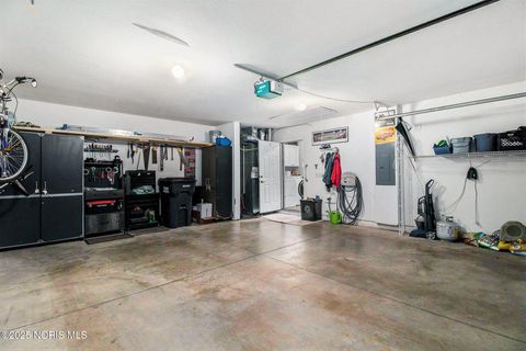 Tiny photo for 8367 Fossil Avenue, Sylvania, OH 43560 (MLS # 10000352)