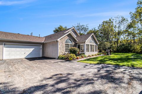 Tiny photo for 8367 Fossil Avenue, Sylvania, OH 43560 (MLS # 10000352)