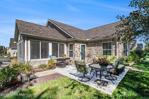 Tiny photo for 8367 Fossil Avenue, Sylvania, OH 43560 (MLS # 10000352)