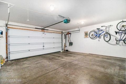 Tiny photo for 8367 Fossil Avenue, Sylvania, OH 43560 (MLS # 10000352)