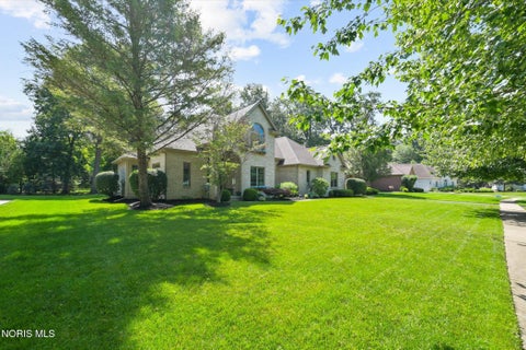 Tiny photo for 3505 Cedar Creek Court, Maumee, OH 43537 (MLS # 10009940)