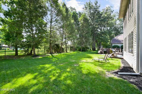 Tiny photo for 3505 Cedar Creek Court, Maumee, OH 43537 (MLS # 10009940)