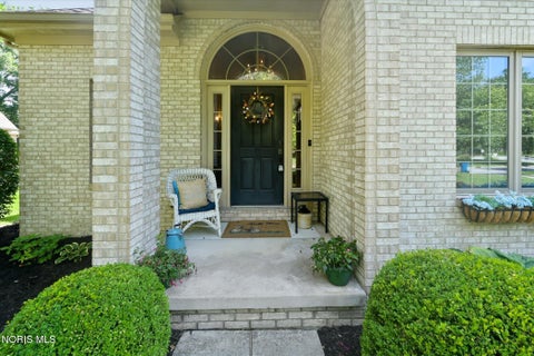 Tiny photo for 3505 Cedar Creek Court, Maumee, OH 43537 (MLS # 10009940)