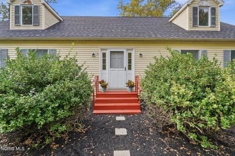 Tiny photo for 9815 Monclova Road, Monclova, OH 43542 (MLS # 10014558)