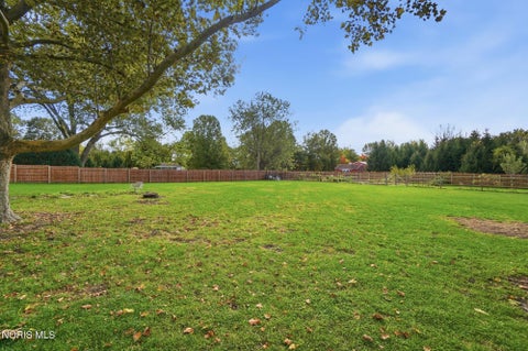 Tiny photo for 9815 Monclova Road, Monclova, OH 43542 (MLS # 10014558)