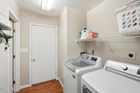 Tiny photo for 9815 Monclova Road, Monclova, OH 43542 (MLS # 10014558)