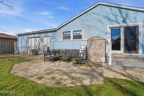 Tiny photo for 217 Prentiss Avenue, Findlay, OH 45840 (MLS # 10004610)