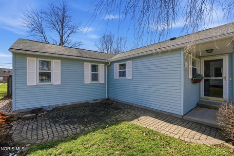 Tiny photo for 217 Prentiss Avenue, Findlay, OH 45840 (MLS # 10004610)