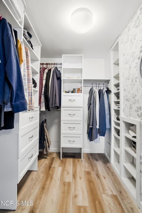 Tiny photo for 217 Prentiss Avenue, Findlay, OH 45840 (MLS # 10004610)