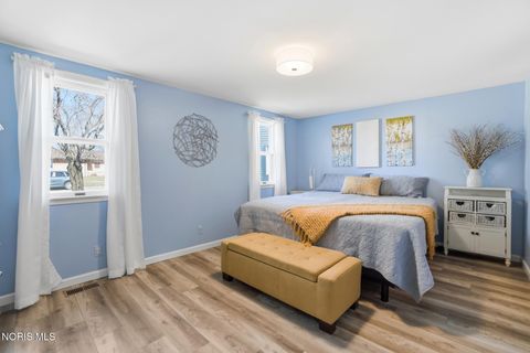 Tiny photo for 217 Prentiss Avenue, Findlay, OH 45840 (MLS # 10004610)