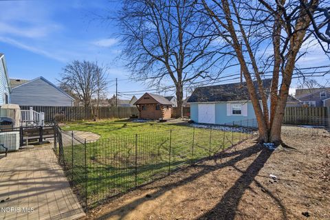 Tiny photo for 217 Prentiss Avenue, Findlay, OH 45840 (MLS # 10004610)