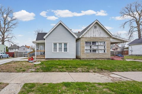 Tiny photo for 547 Church Street, Toledo, OH 43605 (MLS # 10006016)