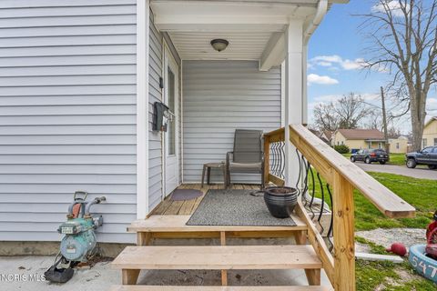 Tiny photo for 547 Church Street, Toledo, OH 43605 (MLS # 10006016)