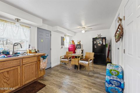 Tiny photo for 547 Church Street, Toledo, OH 43605 (MLS # 10006016)