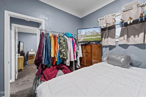 Tiny photo for 547 Church Street, Toledo, OH 43605 (MLS # 10006016)