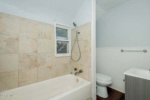 Tiny photo for 4211 Jackman Road, Toledo, OH 43612 (MLS # 10006537)