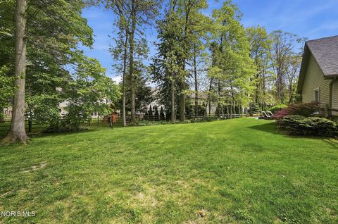 Tiny photo for 8766 Willow Pond Boulevard, Sylvania, OH 43560 (MLS # 10007634)