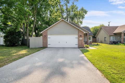 Tiny photo for 3240 Marsrow Avenue, Toledo, OH 43615 (MLS # 10010945)