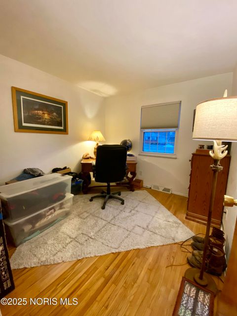 Tiny photo for 3300 Cromwell Drive, Oregon, OH 43616 (MLS # 10002360)