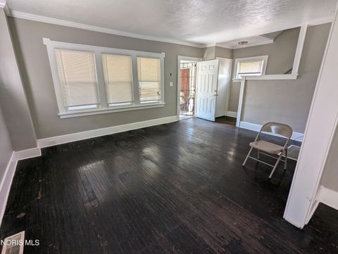 Tiny photo for 1748 Freeman Street, Toledo, OH 43606 (MLS # 10004997)