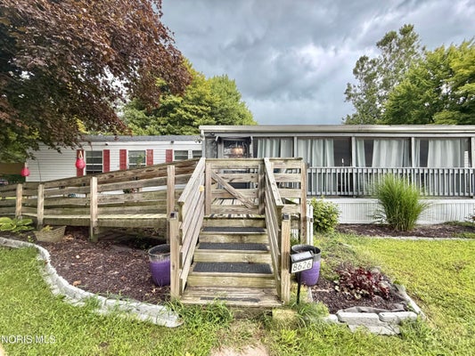 8626 YAWBERG RD, WHITEHOUSE, OH 43571 - Image d11ca05a99adc81f6fee59ea21b529ac/3586986705