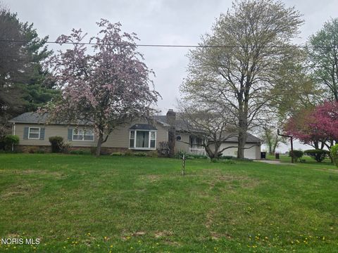 Photo of 13620 Brindley Road, Swanton, OH 43558 (MLS # 10002121)