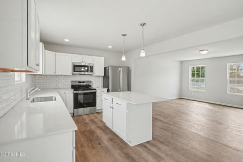 Tiny photo for 662 Appian Avenue, Napoleon, OH 43545 (MLS # 10012510)