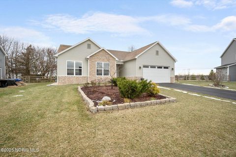 Tiny photo for 11023 Bay Trace Drive, Perrysburg, OH 43551 (MLS # 10002463)