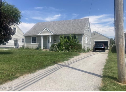 Tiny photo for 112 Northview Avenue, Findlay, OH 45840 (MLS # 10011039)
