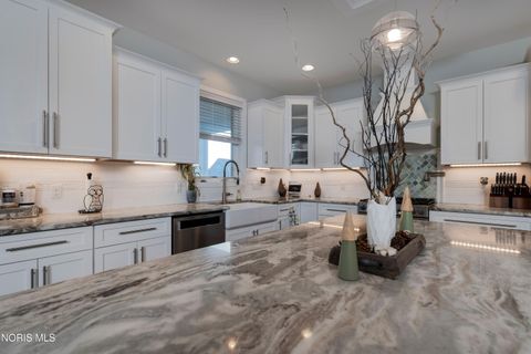 Tiny photo for 9541 Newbury Lane, Whitehouse, OH 43571 (MLS # 10004569)