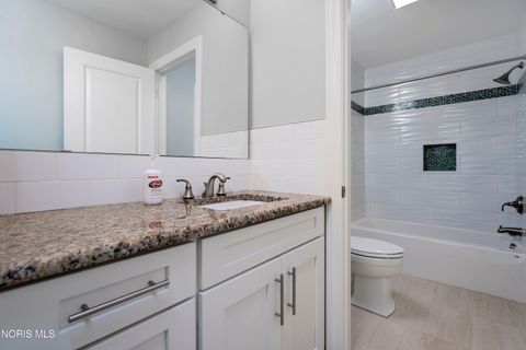 Tiny photo for 9541 Newbury Lane, Whitehouse, OH 43571 (MLS # 10004569)