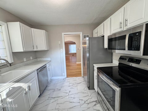 Tiny photo for 3521 Rushland Avenue, Toledo, OH 43606 (MLS # 10014661)