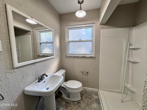 Tiny photo for 3521 Rushland Avenue, Toledo, OH 43606 (MLS # 10014661)