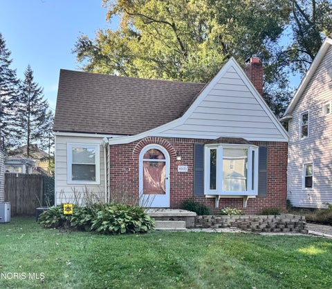 Tiny photo for 3521 Rushland Avenue, Toledo, OH 43606 (MLS # 10014661)