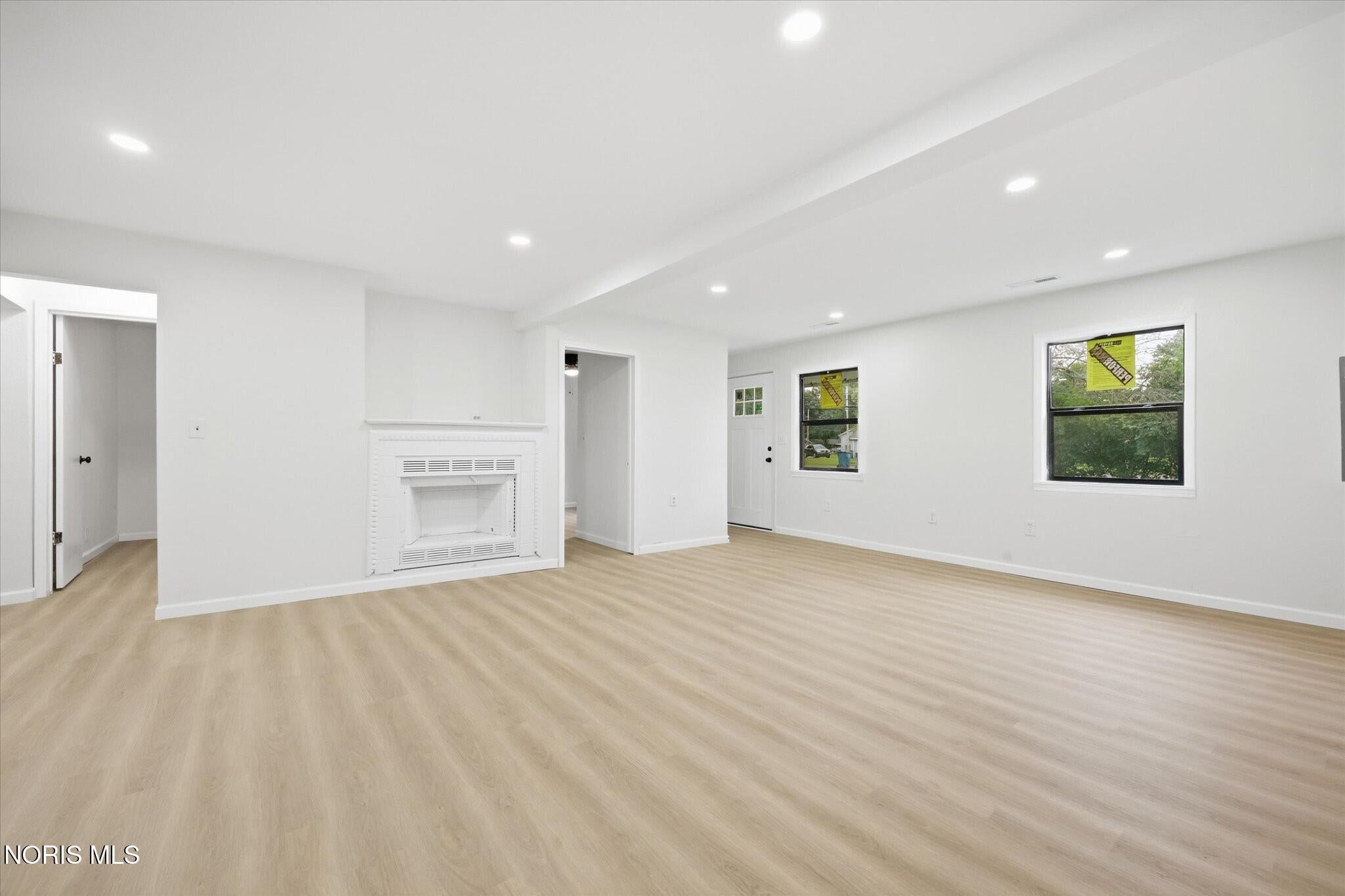 6125 Bryan Road
