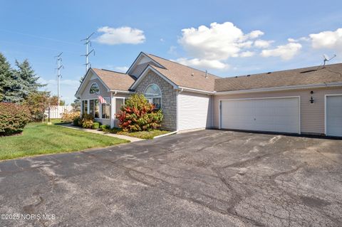 Tiny photo for 8334 Ledgestone Avenue #8334, Sylvania, OH 43560 (MLS # 10000277)