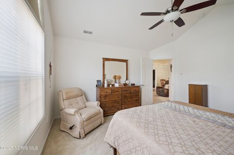 Tiny photo for 8334 Ledgestone Avenue #8334, Sylvania, OH 43560 (MLS # 10000277)