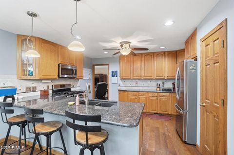 Tiny photo for 13095 Huffman Road, Bowling Green, OH 43402 (MLS # 10006454)