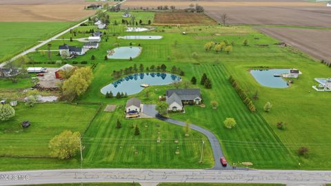 Tiny photo for 13095 Huffman Road, Bowling Green, OH 43402 (MLS # 10006454)