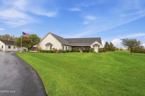 Tiny photo for 13095 Huffman Road, Bowling Green, OH 43402 (MLS # 10006454)