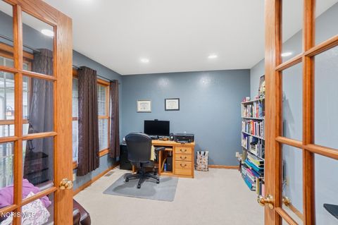 Tiny photo for 13095 Huffman Road, Bowling Green, OH 43402 (MLS # 10006454)