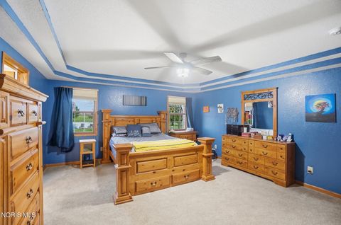 Tiny photo for 13095 Huffman Road, Bowling Green, OH 43402 (MLS # 10006454)