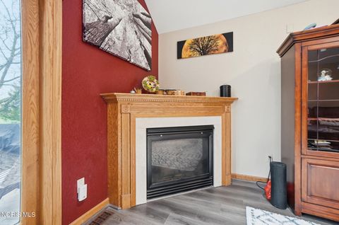 Tiny photo for 13095 Huffman Road, Bowling Green, OH 43402 (MLS # 10006454)