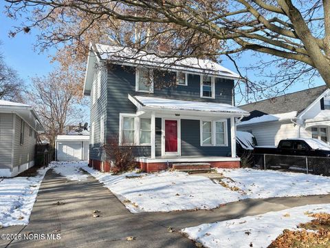 Tiny photo for 4227 Caroline Avenue, Toledo, OH 43612 (MLS # 10003723)