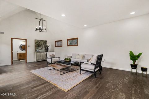 Tiny photo for 3962 Secluded Ravine Court, Maumee, OH 43537 (MLS # 10005339)