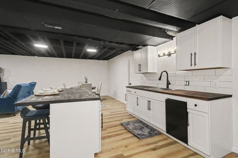 Tiny photo for 3962 Secluded Ravine Court, Maumee, OH 43537 (MLS # 10005339)