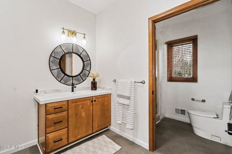 Tiny photo for 3962 Secluded Ravine Court, Maumee, OH 43537 (MLS # 10005339)