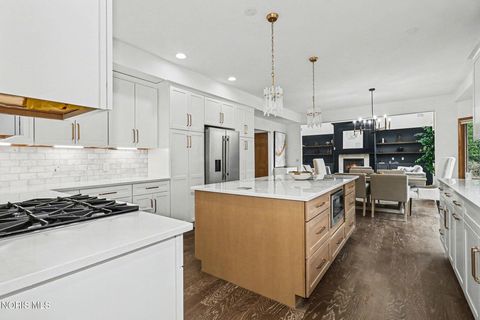 Tiny photo for 3962 Secluded Ravine Court, Maumee, OH 43537 (MLS # 10005339)