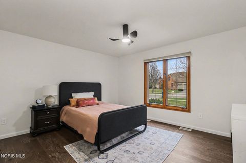 Tiny photo for 3962 Secluded Ravine Court, Maumee, OH 43537 (MLS # 10005339)