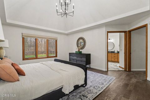 Tiny photo for 3962 Secluded Ravine Court, Maumee, OH 43537 (MLS # 10005339)